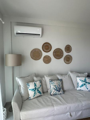 White home Marzamemi
